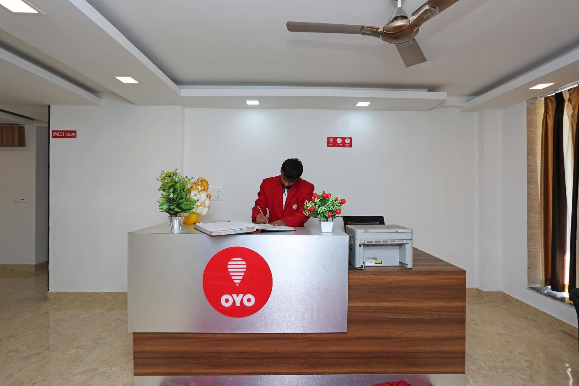 Hotel O Green Residency Near Appu Ghar غورغاون المظهر الخارجي الصورة